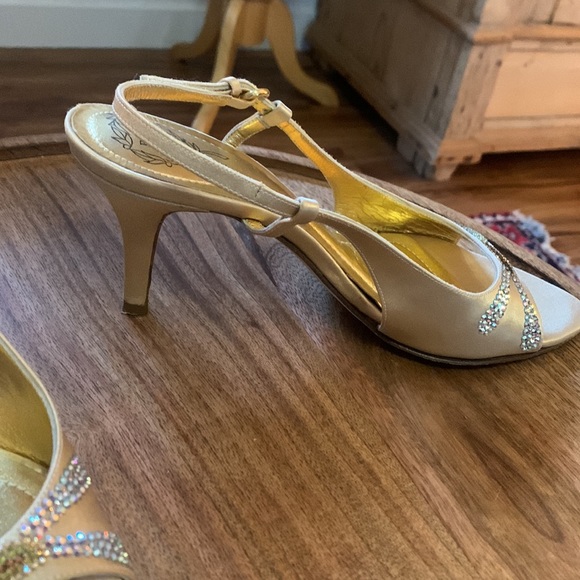 Rodo sequin pumps - Picture 5 of 6